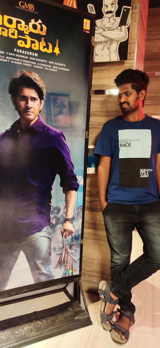 josephmahesh81's tweet photo. @urstrulyMahesh My God and Me Single in Pic ❤
4th Time Watching #SarkaaruVaariPaata Movie 
#SVPMania #SVPBlockbuster 
@MusicThaman @14ReelsPlus @MythriOfficial https://t.co/duCdxOkEVL