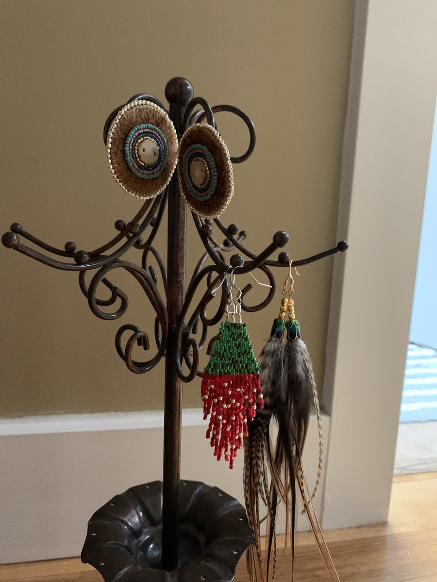 belindadaniels9's tweet photo. Earring sale, these are what I have left, picture on the right. #smokedmoosehide with antler &amp; gold beads, birch bark backing (personal fav) and a pair of rooster feathered earrings and strawberry brickstitch. DM is interested! #homemade #handharvested #smokedmoosehide #sterling https://t.co/5Oh2oChhFG