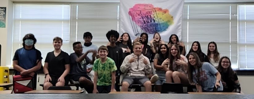 ILAwithDooley's tweet photo. That's a wrap on another crazy, yet amazing year. I will forever cherish this group of students! 🥰#7thgraderocks #wolfPACK #TMSproud https://t.co/K6Orkhfaqt