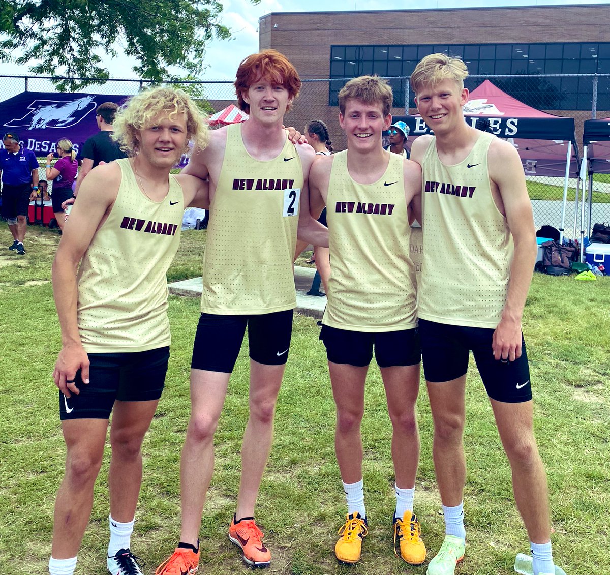 Regional qualifiers for the 4x4 <a href="/napls/">New Albany Schools</a> <a href="/napls_athletics/">New Albany Athletics</a> <a href="/EagleBackers/">Eagle Backers</a> <a href="/MrFlecherNAHS/">NAFLECH</a> <a href="/CoachChilds23/">Mark Childs</a> #finishonempty