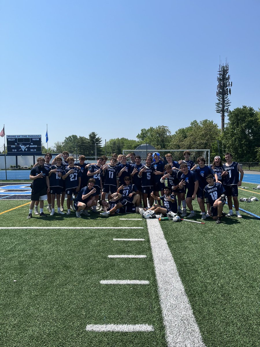 JackBushey1's tweet photo. Can’t really put into words how proud I am of this team.After losing to Wayne Valley in the regular season, we go back today in the second round of states and win 14-3 to advance to the state semi finals.Shout out to Momma Bushey for buying the guys icecream after! @elainebushey https://t.co/Ih0AwIJCPr