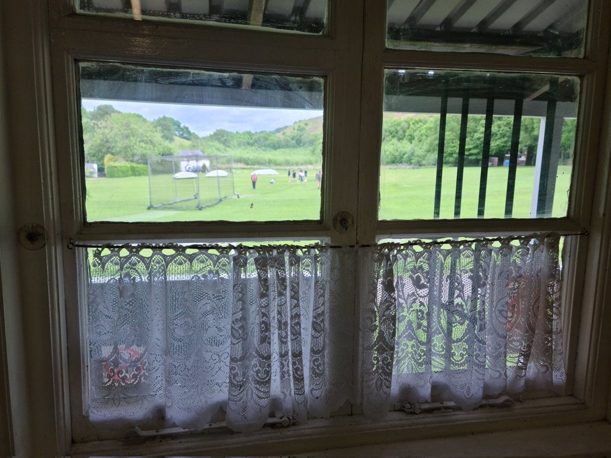 ChrisDuffield1's tweet photo. ๐ฆ with the bat but 6-36 with the ball! First win in a #Blackpool shirt! Lovely surroundings!
#VillageCricket #GreenAndPleasant #Trees #NetCurtains #Scoring
@BlackpoolCC IV v @WLDCricketClub III
@bbctms @pscricket https://t.co/0j8HJbvVEs