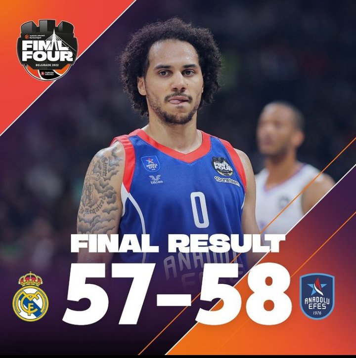 Gabriel98388950's tweet photo. Estoy orgulloso del Madrid. Luchando hasta el último minuto aunque al final no haya podido ser. @RMBaloncesto https://t.co/SHsRs4j2lk