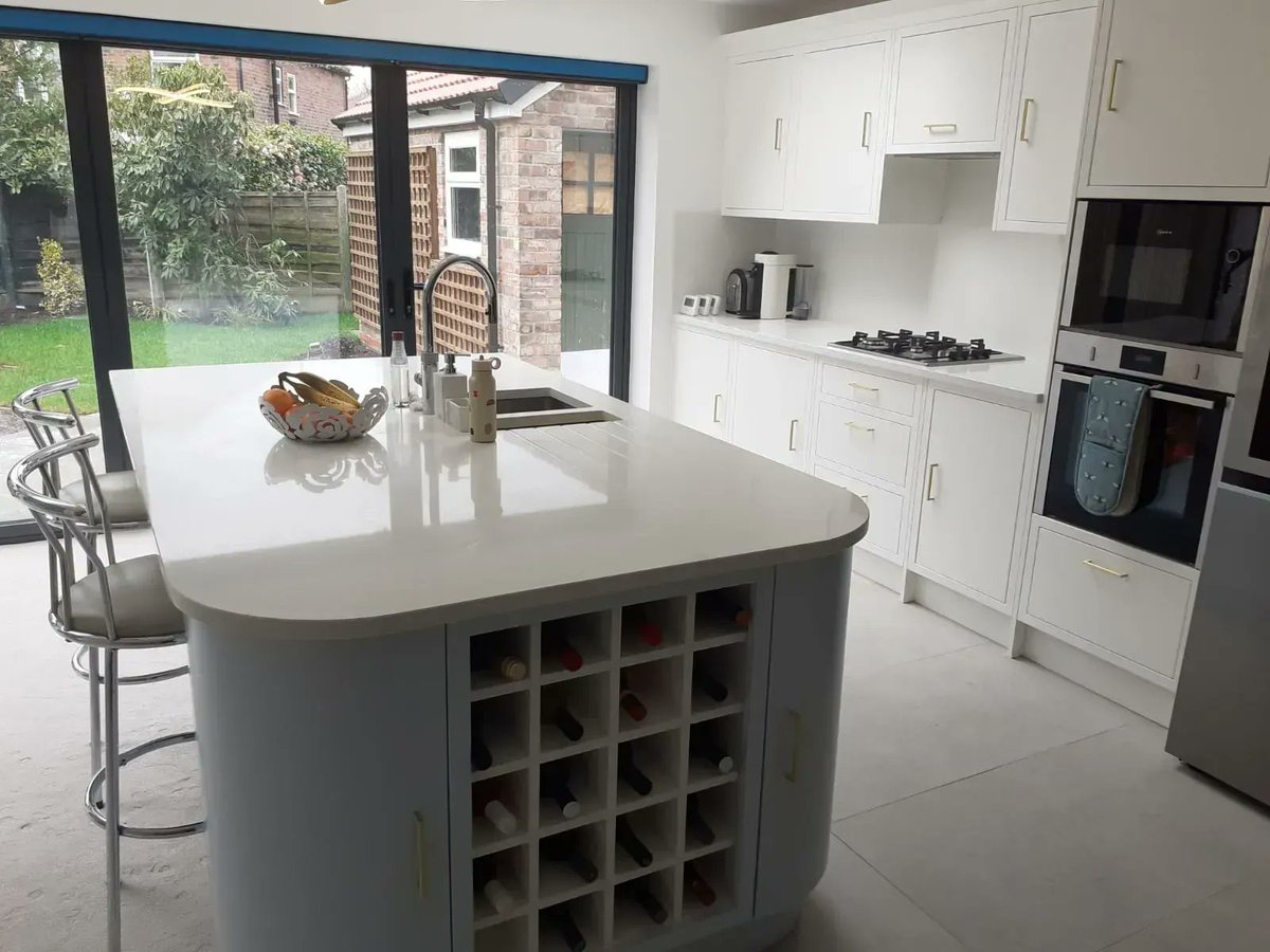 BeespokeK's tweet photo. 🐝 This Summer we offering a glorious Choice of Kitchen Range's here at BeeSpoke Kitchens, the Manchester based luxury kitchen company 🌞

Come and visit our stunning showroom or view our Website; https://t.co/CekmXMIJMP
#bespoke #kitchenremodel #manchester #showroom https://t.co/vcVNitdnaO
