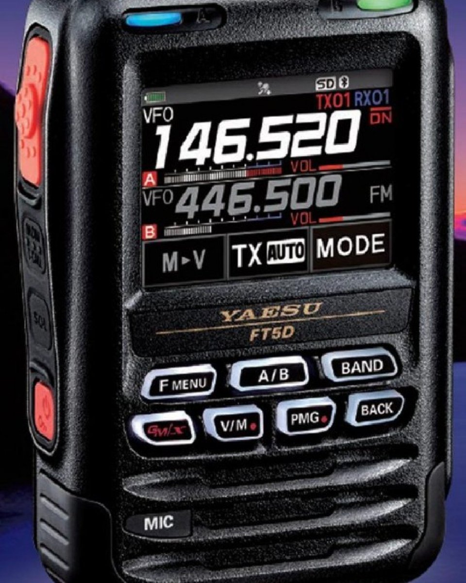 HamPrep's tweet photo. Here’s a recommendation for a frequency NOT to use at the Dayton #Hamvention or any #hamfests to keep in touch with your friends – 146.520 MHz! Why? The #hamfest talk-in station giving directions may be monitoring to assist those arriving. Find a quiet simplex channel instead. https://t.co/efqocm4mgI