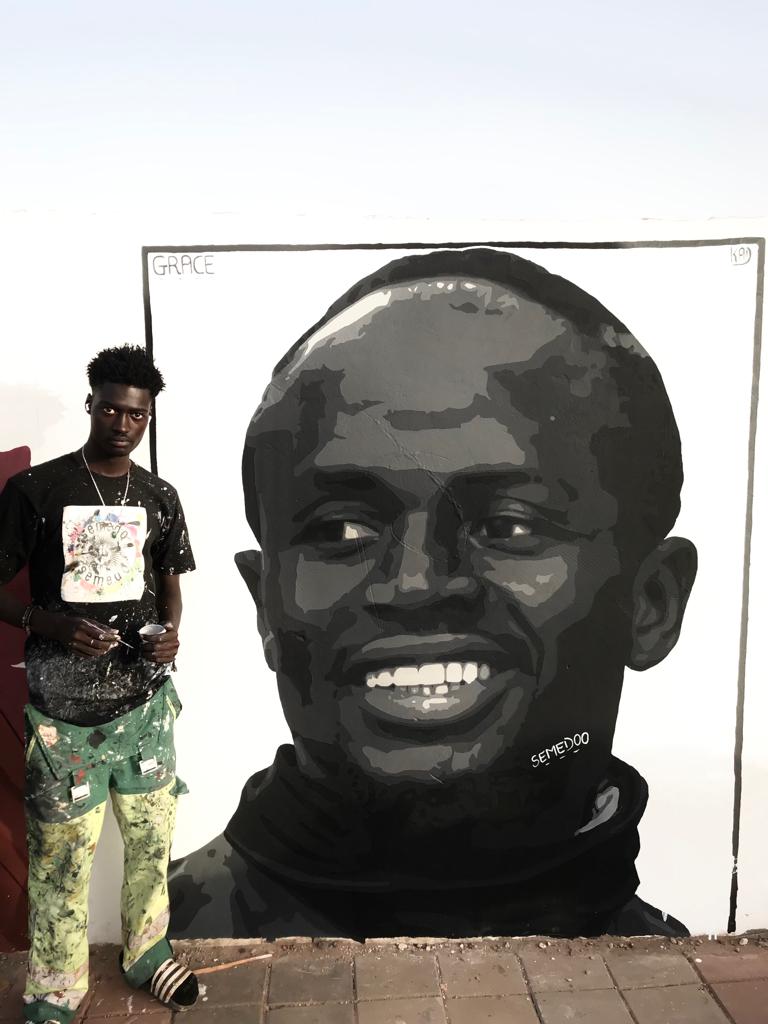 semedoo02's tweet photo. Fresque murale en l'honneur de notre sélection nationale le Sénégal 🇸🇳 Champion d'Afrique et de Sadio Mané notre futur Ballon d'Or 🤩

🎨 By Me

📍Diamniadio

#ArtistOnTwitter #art #artist #PainterOfTheNight #painter #Senegal #kebetu #Dakar https://t.co/YKjmaxBBDL