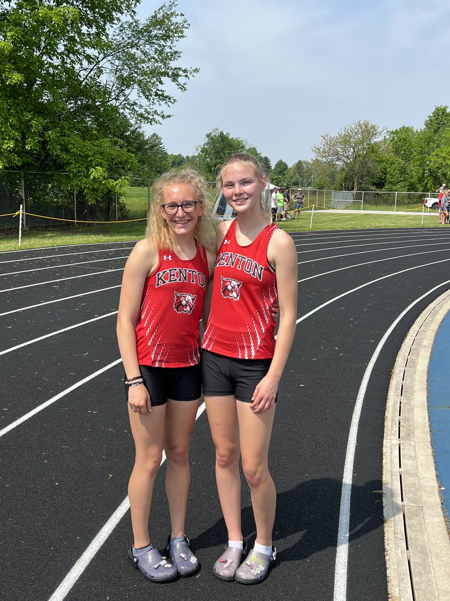 KentonWildcats's tweet photo. Regional Qualifiers:
Avery Smith - 2nd Pole Vault
Delaney Buxton - 3rd Pole Vault
#Compete #ProudToBeAWildcat https://t.co/cpFgcvskgi