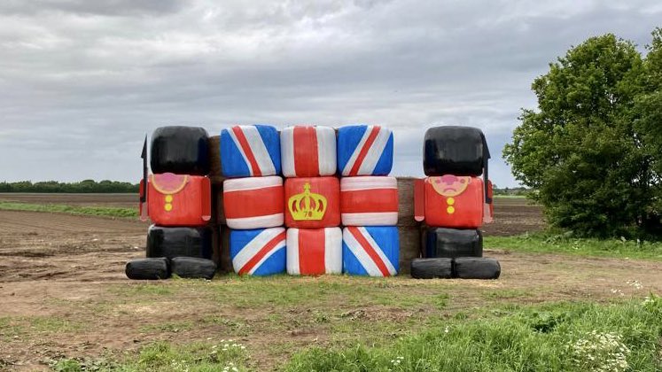 Alice Warwick tweet media