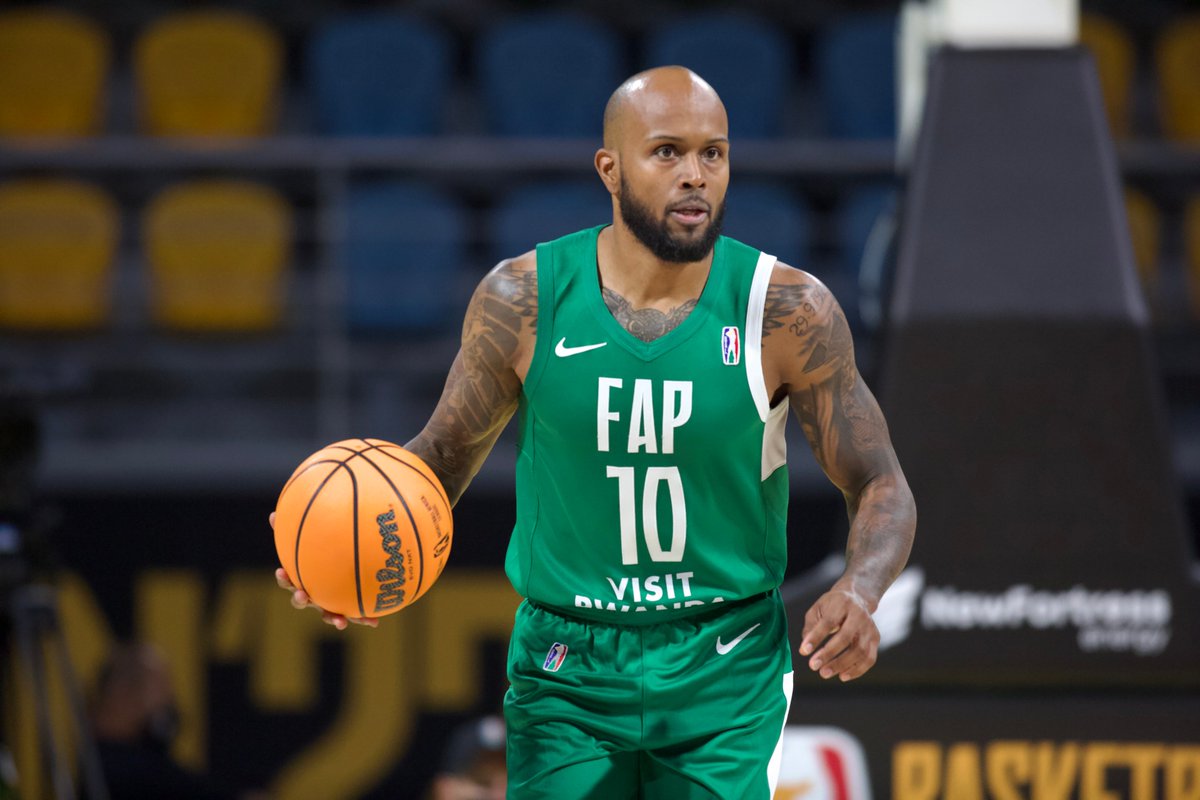 AfroBasket's tweet photo. π¨π» player @jfalmeida85 contributed with 10 pts, 2 asts and 2 stls this game.
@fcbbcaboverde | #AfroBasket https://t.co/7EUZRfKafC