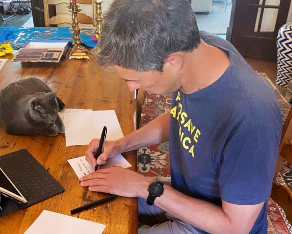 First_Dog_USA's tweet photo. 🐾 As future First Cat of Texas, it’s my purrsonal duty to assist my dad @BetoORourke at all times. Artemis and Gus take my place me when I need a nap, that way the next Governor of Texas always has a furry furiend by his side! 🐈‍⬛ Meow meow! #BetoForGovernor - Silver https://t.co/iATOQNYY9T