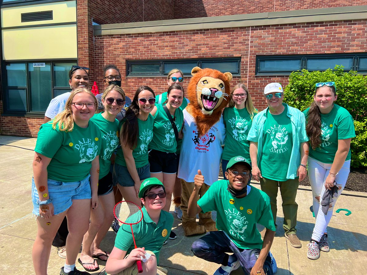 We had a great day representing SMILE Club at Special Olympics! Congratulations to all of the amazing athletes who participated today 💪🏼💚🥇#fhsdalers