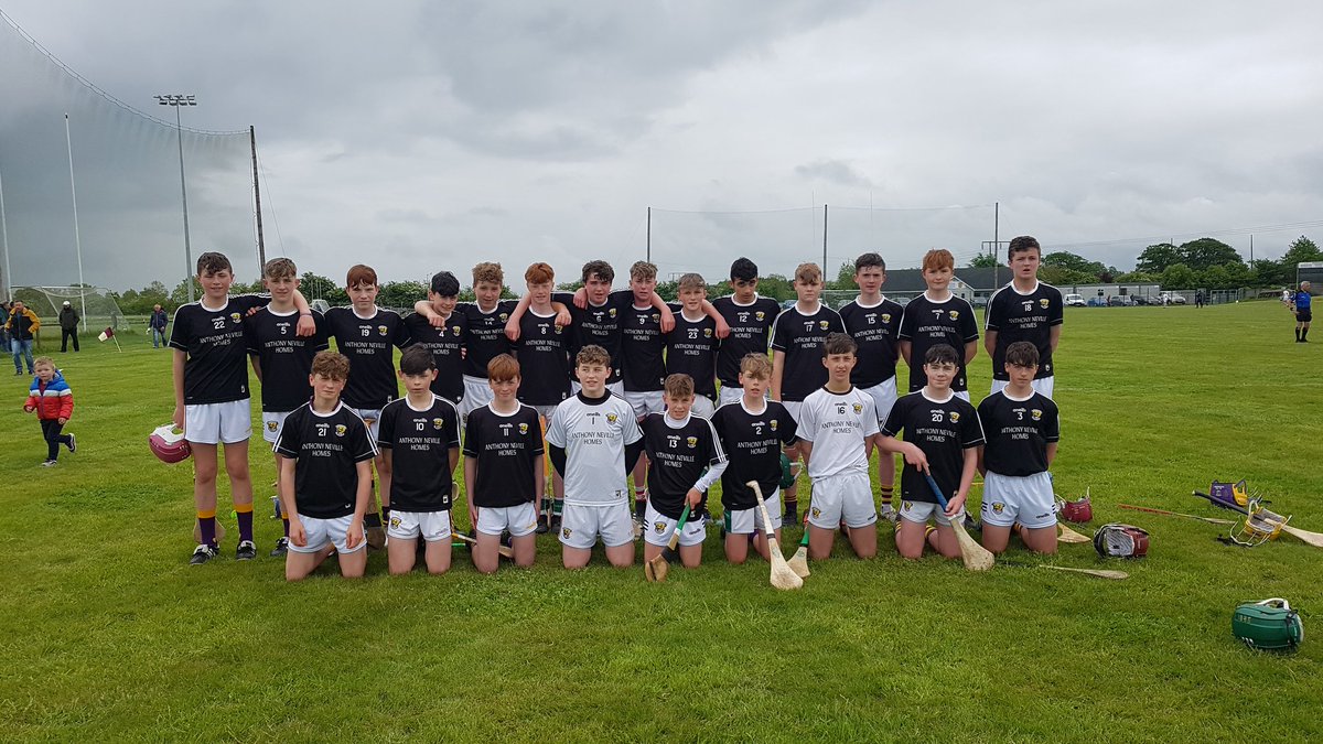 JJDoyle1's tweet photo. Some day for @OfficialWexGAA hurling, really competitive outings for our #modelacademy teams, special mention to these young U14s on their 1st day representing their county. 

What role models they have in our senior players, what a performance tonight, congratulations all💜💛 https://t.co/Z0JhceSeu9