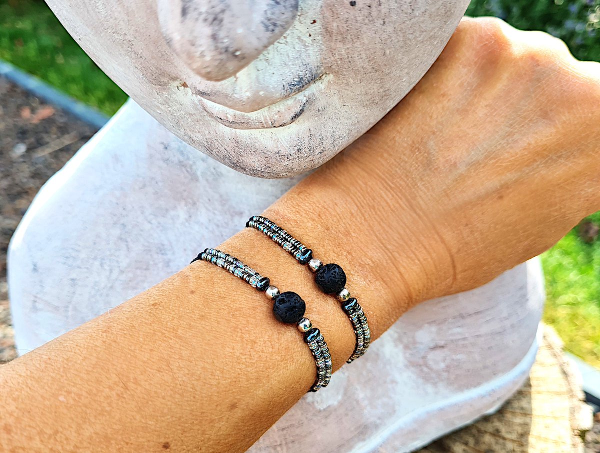 Catchinsky's tweet photo. #Armband für die Freundschaft, filigrane #Perlenbänder mit versilberten Perlen und #Lavasteinen, #Partnerarmbänder, #Paararmband https://t.co/IsXZzFjorT #Freundschaftsbänder #Freundschaftsband #Paararmbänder #GeschenkzumMuttertag #Muttertag #Armbandliebe #Glücksarmband https://t.co/PcmwZnZKov