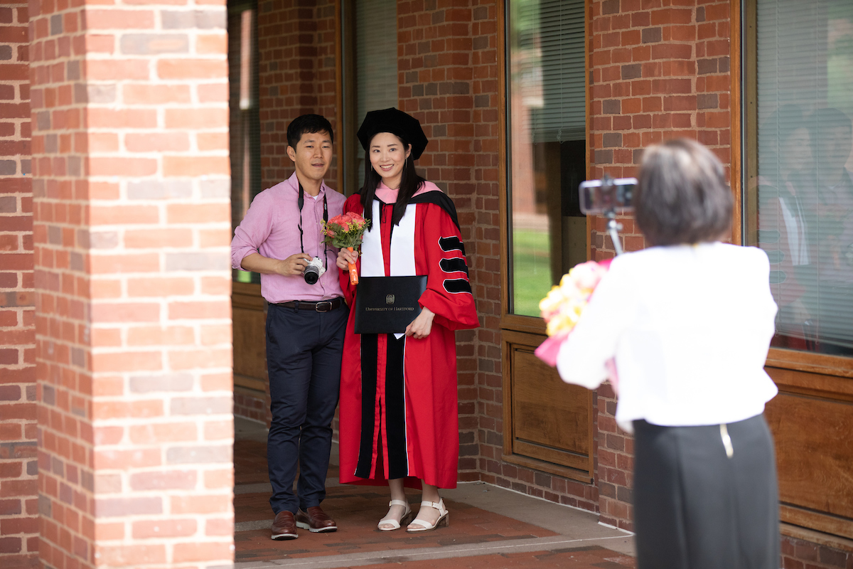 UofHartford's tweet photo. Let's have another round of applause for the #UHart Class of 2022.
When we look at photos from #UHartGraduation we see so much happiness, hope, and pride. You did it! We can't wait to see what you accomplish next.
πΈ View a full album of photos here: https://t.co/LYW5tsGdLJ https://t.co/mXwvOTtf3U