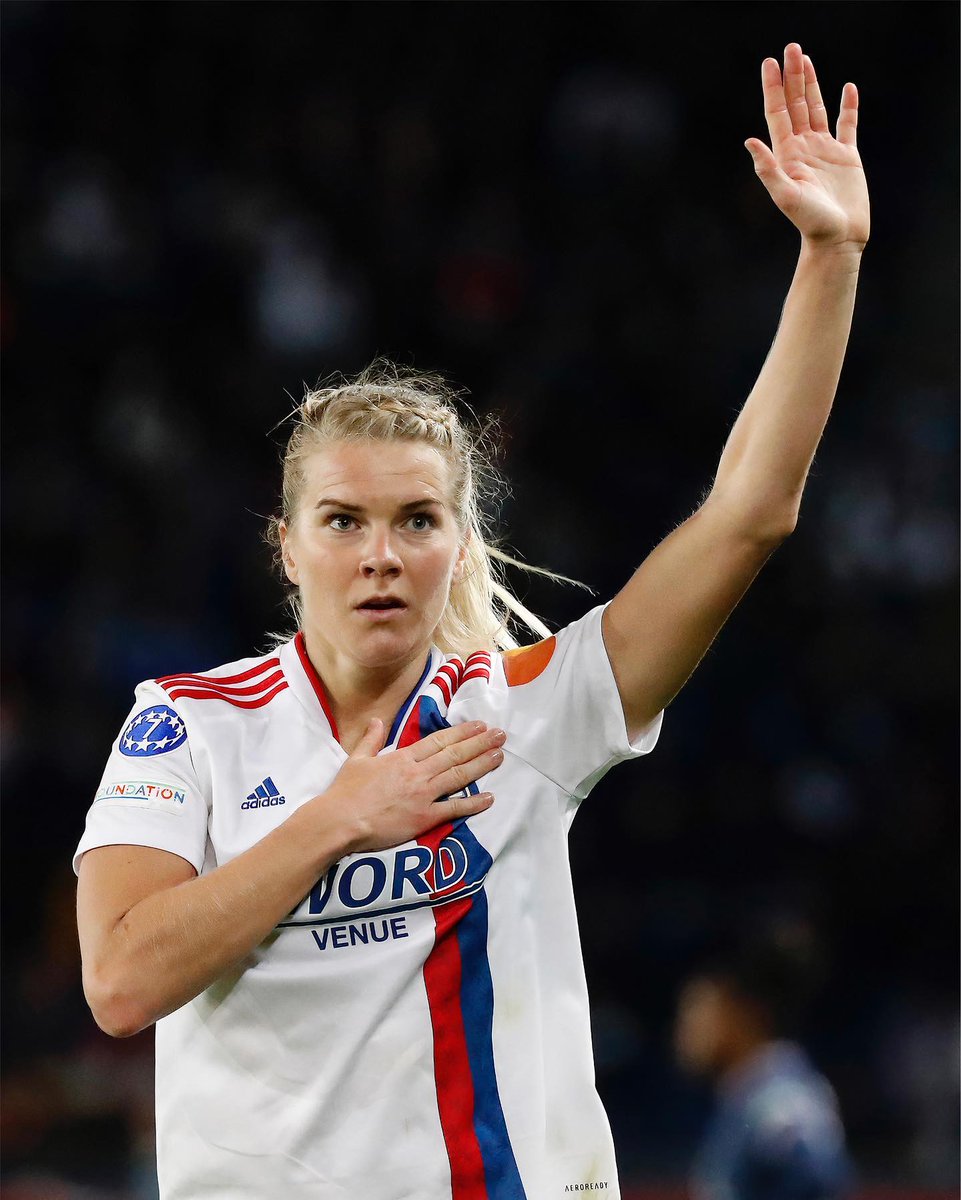 futboleranica's tweet photo. Seis títulos de Champions League, ha marcado en todas las finales, 59 goles en 60 partidos, máxima goleadora en la historia de la Champions League Femenina, @AdaStolsmo Ada Hegerberg, es una leyenda en el fútbol femenino. Grandeza futbolística de la noruega. #UWCLfinal https://t.co/hMdI9VwTTe