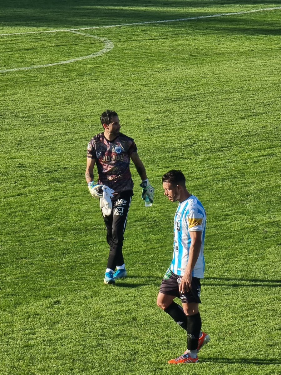 FClubLucchetti's tweet photo. Algo de lo que dejo el Primer Tiempo  🥅🧤

#VamosLobo🔵⚪🐺 #cristianlucchetti #lauchalucchetti #laucha https://t.co/6AZ7cIDNaq