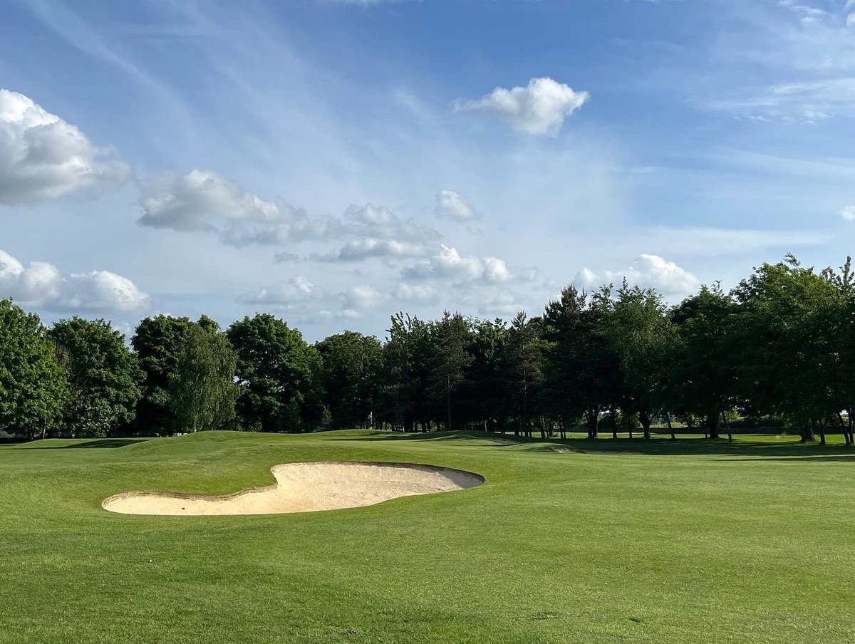 pgajimmer's tweet photo. Good day coaching and golfing @CirencesterGolf β³οΈππ»#growingthegame #countygolf #ballpickup #upanddown https://t.co/OttSgYQ7yT