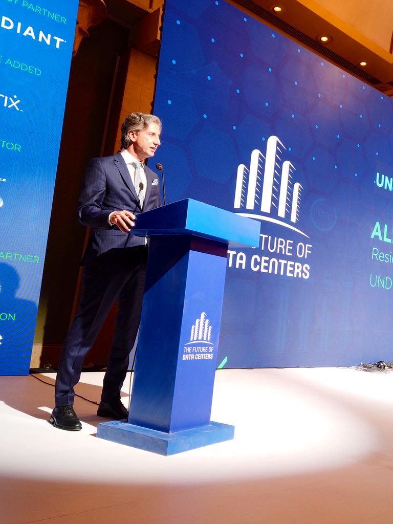 UNDPEgypt's tweet photo. Today we joined the Future of Data Centers Summit 2022, one of the biggest specialized #technology summits in the Middle East &amp; Africa.

A great opportunity to see and hear first-hand what the next generation of technologies offers” #FDC22 https://t.co/BOviKj5iCs