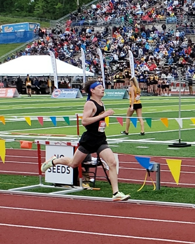 Congratulations to Caleb Phillips who made it back onto the medal stand this afternoon at State! Caleb ran a PR of 4:34.17 in the 1600 meter to take 5th place! Great job Caleb on two All State finishes this weekend! #MCPirates