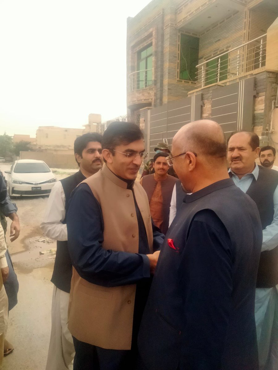 DrLalKhanKakar's tweet photo. President National Democratic Movement Mr Mohsin Dawar said, Quetta lawyers martyrdom is an Intellectual genocide,during his visit to #Shuhda8thAugustLibrary Quetta , He further said we will make high level institutes in honour of our lawyers! @mjdawar @a_siab https://t.co/w2uGjYS5uc