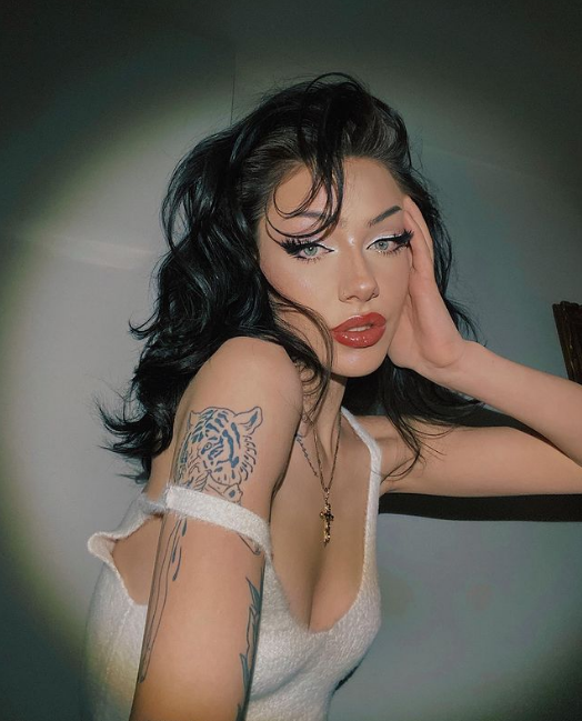 #NewProfilePic 

Me enamoré de mí misma.