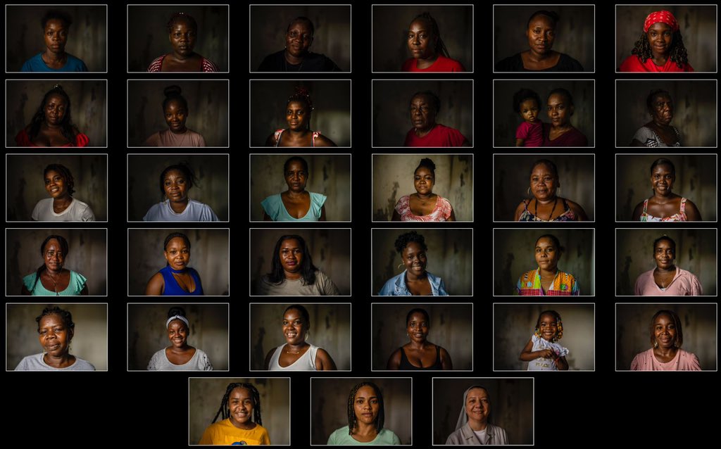 federicorios's tweet photo. En el dia de la afrocolombianidad les comparto esta serie de retratos de mujeres de ACADESAN @Acadesan1  (Consejo Comunitario General del San Juan) a quienes admiro y valoro. Espero poder regresar pronto a visitarlas y a seguir aprendiendo de estas maestras de la vida. https://t.co/6p06EhlByV