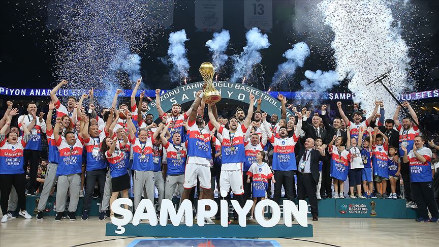 İkinci kez şampiyon teşekkürler #AnadoluEfes #EuroLeague