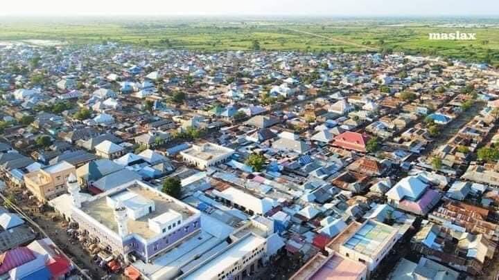 MojamaAS's tweet photo. #Jawhar, Hirshabelle, Somalia 🇸🇴 Adduunka Jawhar ka joog, Aakhiro-na Jannaddii. https://t.co/WWLhD89kTq