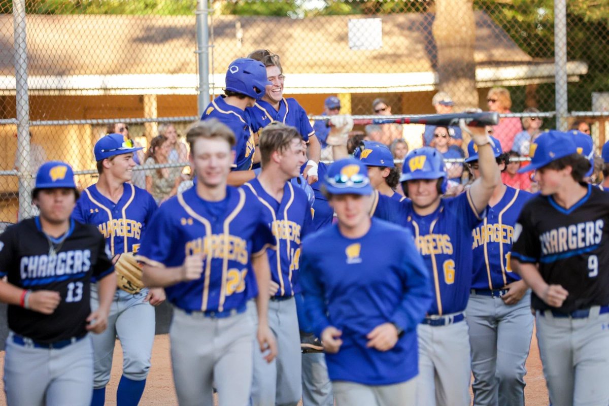 Garner11__'s tweet photo. I know it didn’t end how we wanted it to, but I wanted to thank everyone who supported us and my teammates and coaches for making this year one to remember. The most fun I’ve ever had playing baseball. I wouldn’t trade the love we have for each other for the world. 1 out💙💛💣 https://t.co/L5wjhKiNuK