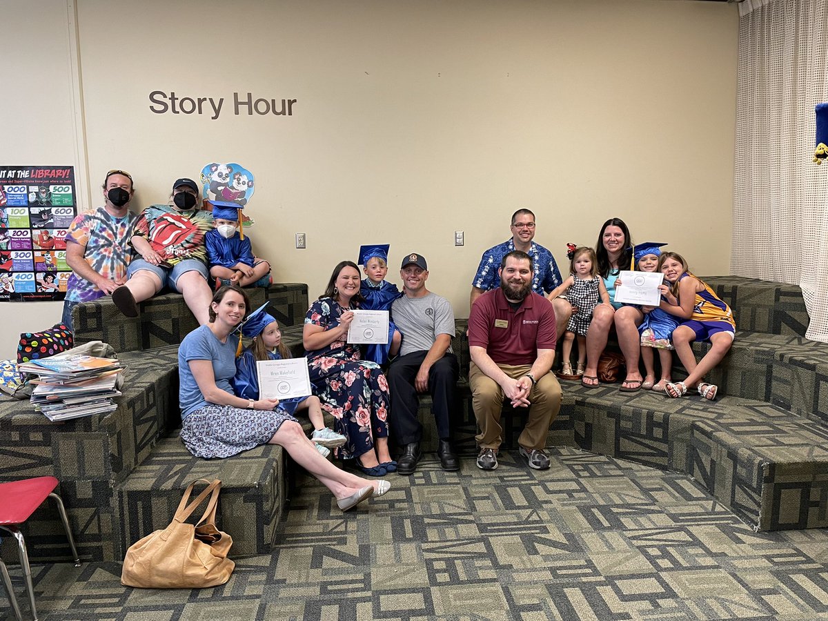 MGRLibraries's tweet image. Congratulations to the 2022 1,000 Books Before Kindergarten graduates! 

You and your children can start as early as today in the #1KB4K program to help them enter school with the language skills they need to be ready to learn and grow. 
#galibraries