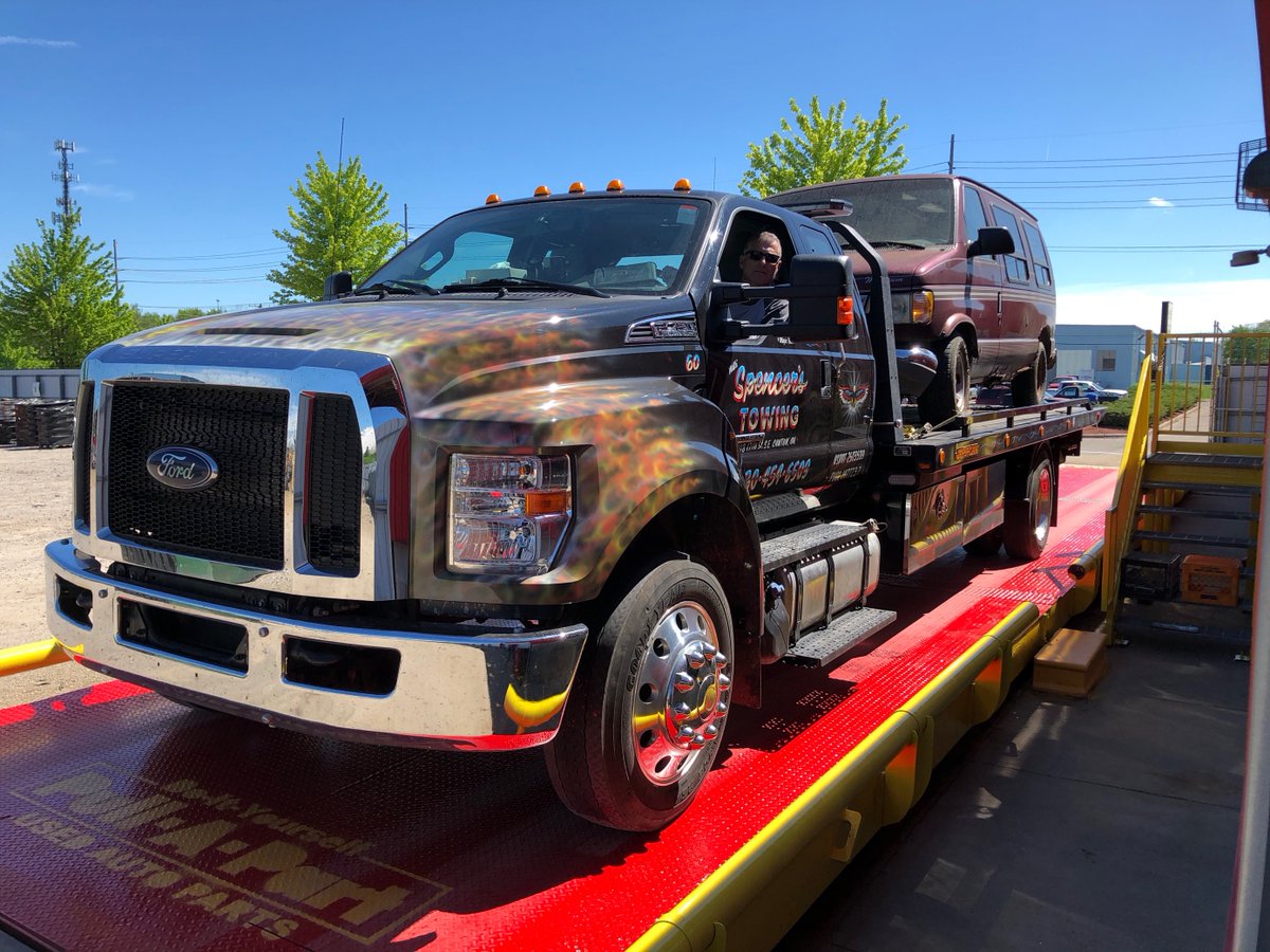 PullAPartAuto's tweet photo. Here's the latest vehicle being dropped off by one of our favorite haulers at Pull-A-Part Canton. 🤩 Thanks for helping to keep our inventory fresh! #pullapart #sellyourcar #cashforcars #junkyard #diy #autorepair #autoparts #carrepair #carparts #mechanic #junkcar https://t.co/zpV8mIF4pq