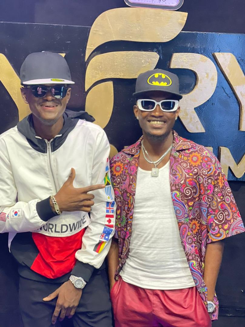 Bahshow's tweet photo. Better Together.
Days Together.
Moment By Moment.
Family is Forever.❤💙
@PitwizzyValcar1 Freedom Album Radio Tour Continues @fryfryradio 📻🎵🇸🇱 #pitwizzy #tmaxent #freedomalbum #rockstardj #fryfryradio https://t.co/1zOulV7heB