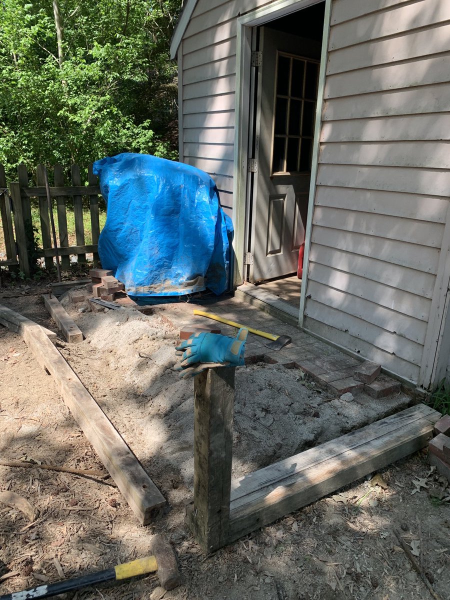RosaDiaz2000's tweet photo. Our shed’s porch was damaged by a fallen tree and needed fixing. Took a day of work in the intense heat, but was worth. And all done singlehanded by this handywoman. #rosadiaz 
#onerocketmom https://t.co/zh7sJKhVaY