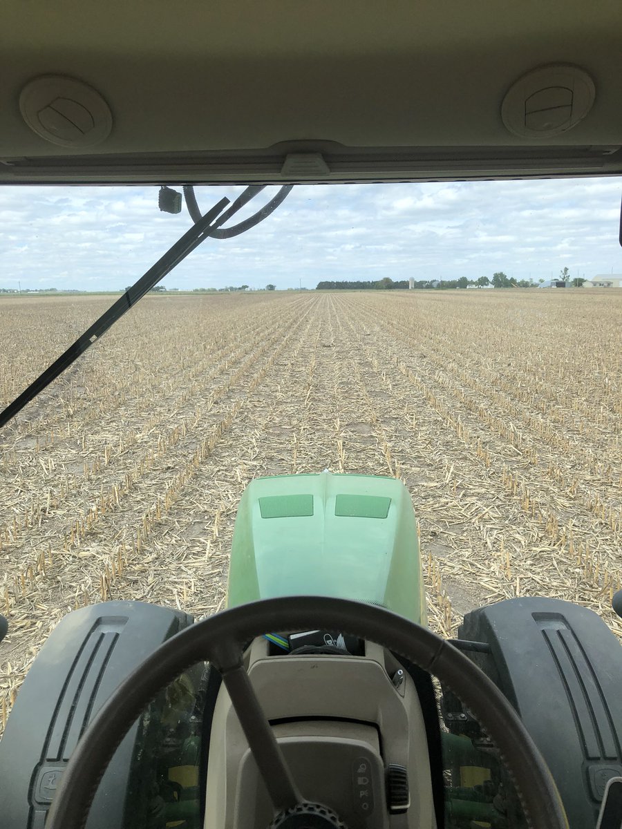 faither101_'s tweet photo. Back in the saddle 😎 #planting2022 https://t.co/OW7F3ieRlw