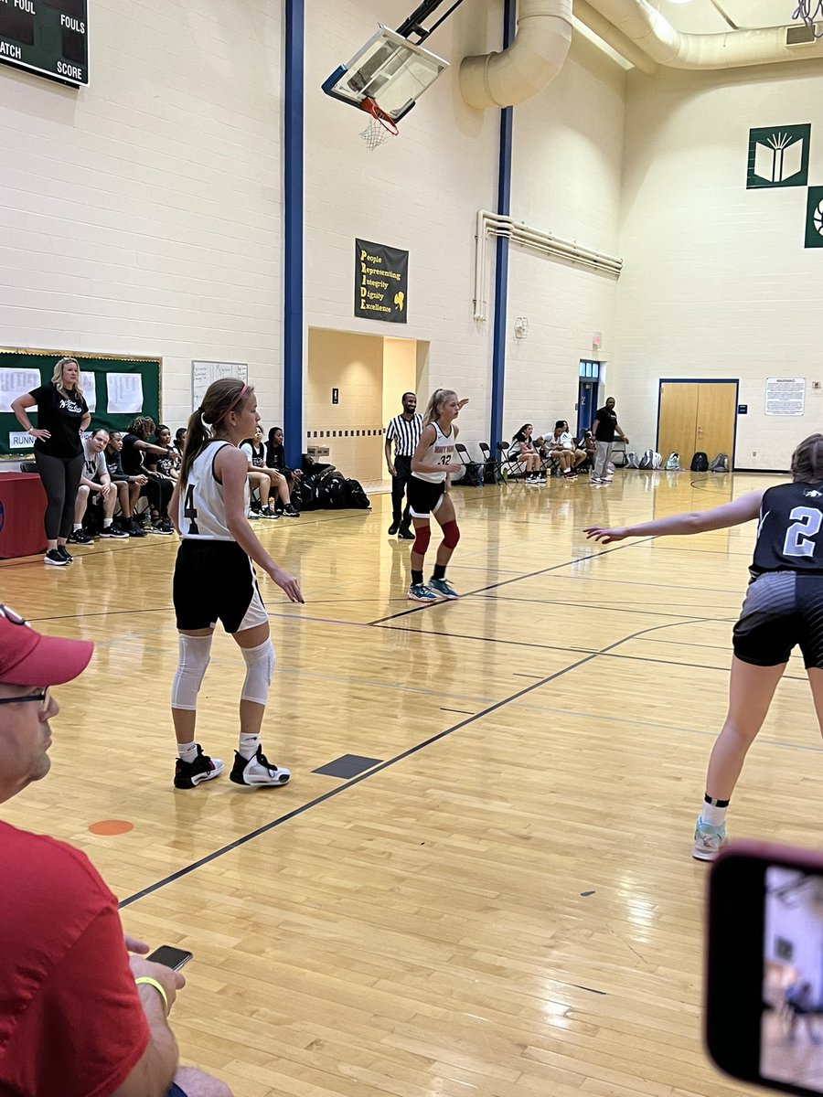 Great team wins today! Let’s keep this energy for tomorrow 
<a href="/IndyMagic/">IndyMagicB-Ball</a> <a href="/brayley_sundal/">Brayley Sundal</a>