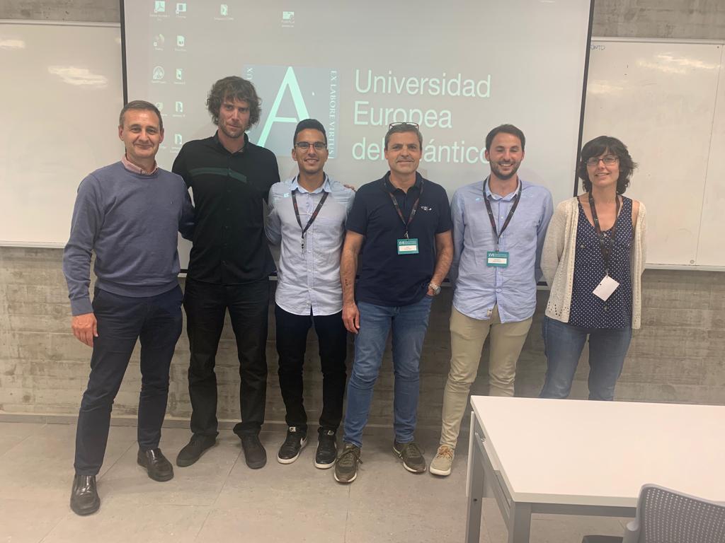 Nos lo pasamos muy bien en esta mesa de comunicaciones, hablando de intervenciones de caso único, ¿verdad,  <a href="/mariapsicodport/">Maria Martinez - Mente Fuerte</a>? En el congreso de <a href="/psicodepor/">Congreso Psicología Actividad Física y Deporte</a> <a href="/fepsicodep/">F.E. Psicología Dep.</a> Lástima del límite de tiempo!