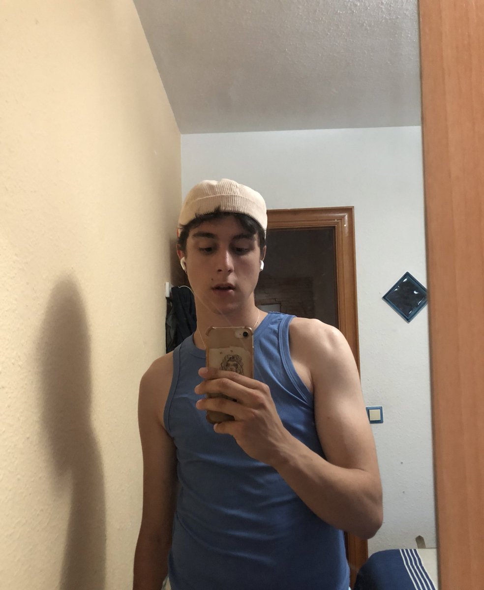 kinndaweird's tweet photo. literal ha sido hacérmelas instalarme insta y subirlas https://t.co/fvP4mlPAae