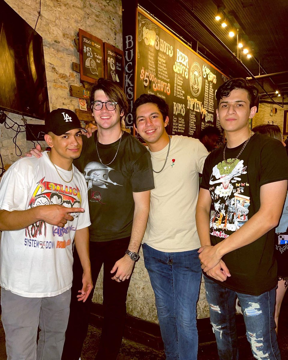 Last nights show in Austin was fukn sick! Catch us tonight at <a href="/papertigersa/">Paper Tiger</a> if you’re in SATX 🥰