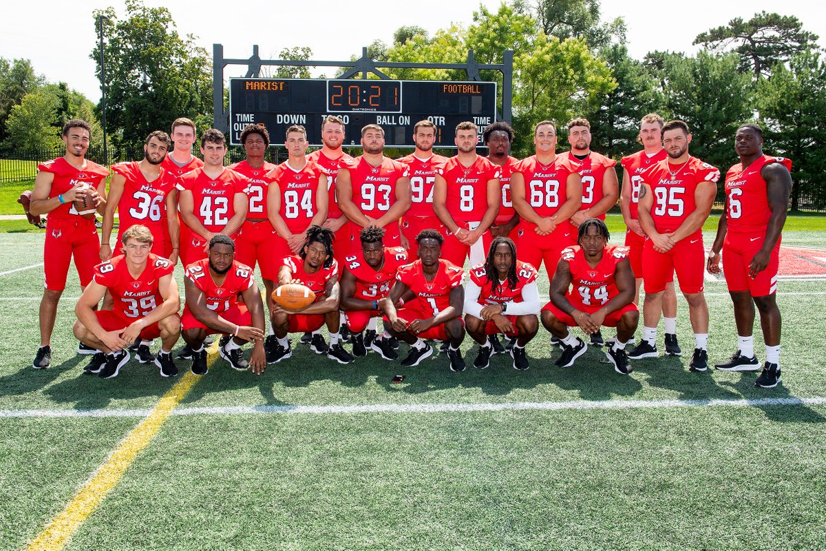 Congratulations to all @Marist Graduates, especially this terrific group of @Marist_Fball student-athletes. You've experienced a college career like few before you, and will go forward to lead & succeed. Thank you all, very best of luck!! #ForeverFoxes