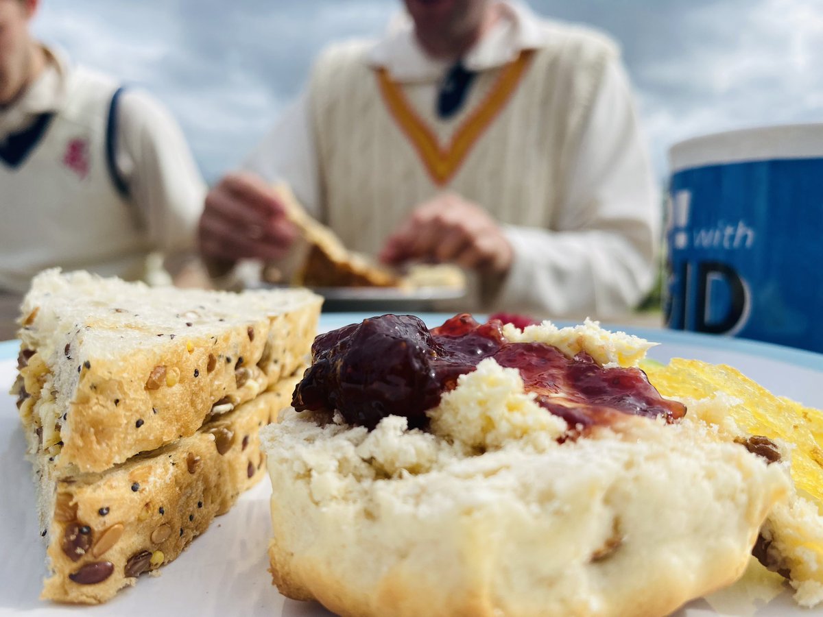 AnnieChave's tweet photo. I am so gutted for @SomersetCCC but I had an absolutely lovely day with @Erraticscc playing our first of (we hope) many games against @WombatsCC - a fabulous ‘friendly only’ team #friendlycricketrocks https://t.co/8qJHd9QXlY