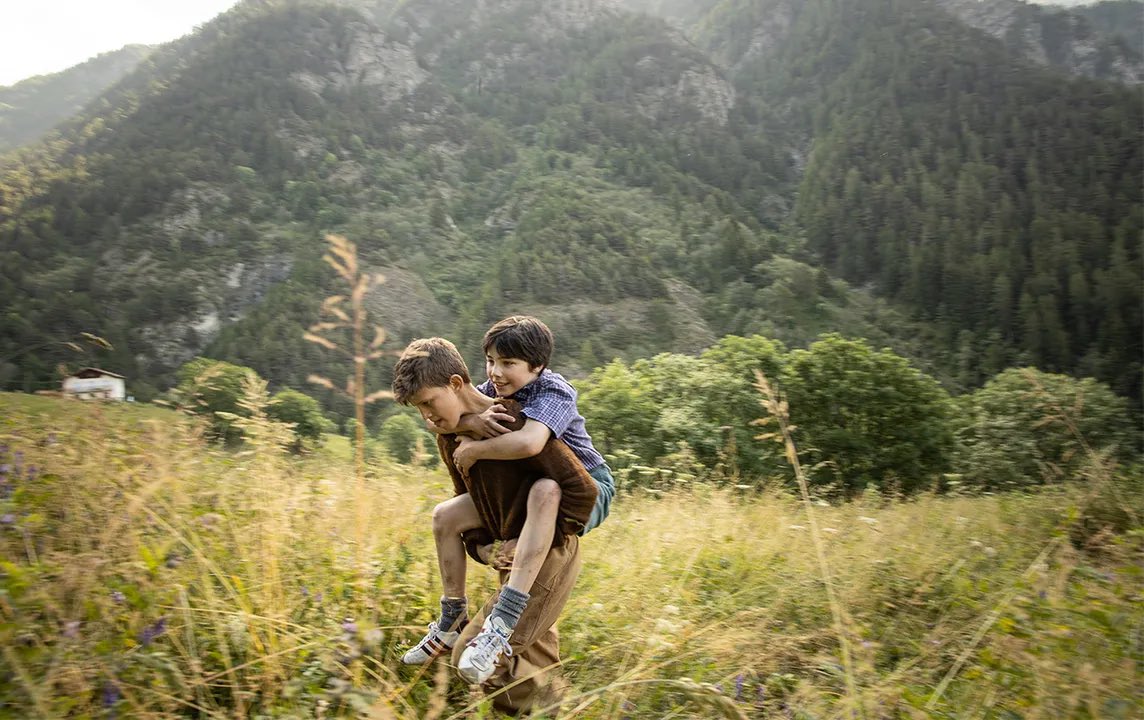 ‘Le Otto Montagne’ beautifully captures how love, joy, pain, family + the physical world, influence the lives of friends who drift apart + find their way back together. #LeOttoMontagne is gentle, rich + deeply powerful filmmaking #Cannes2022 #CannesFilmFestival #TheEightMountains