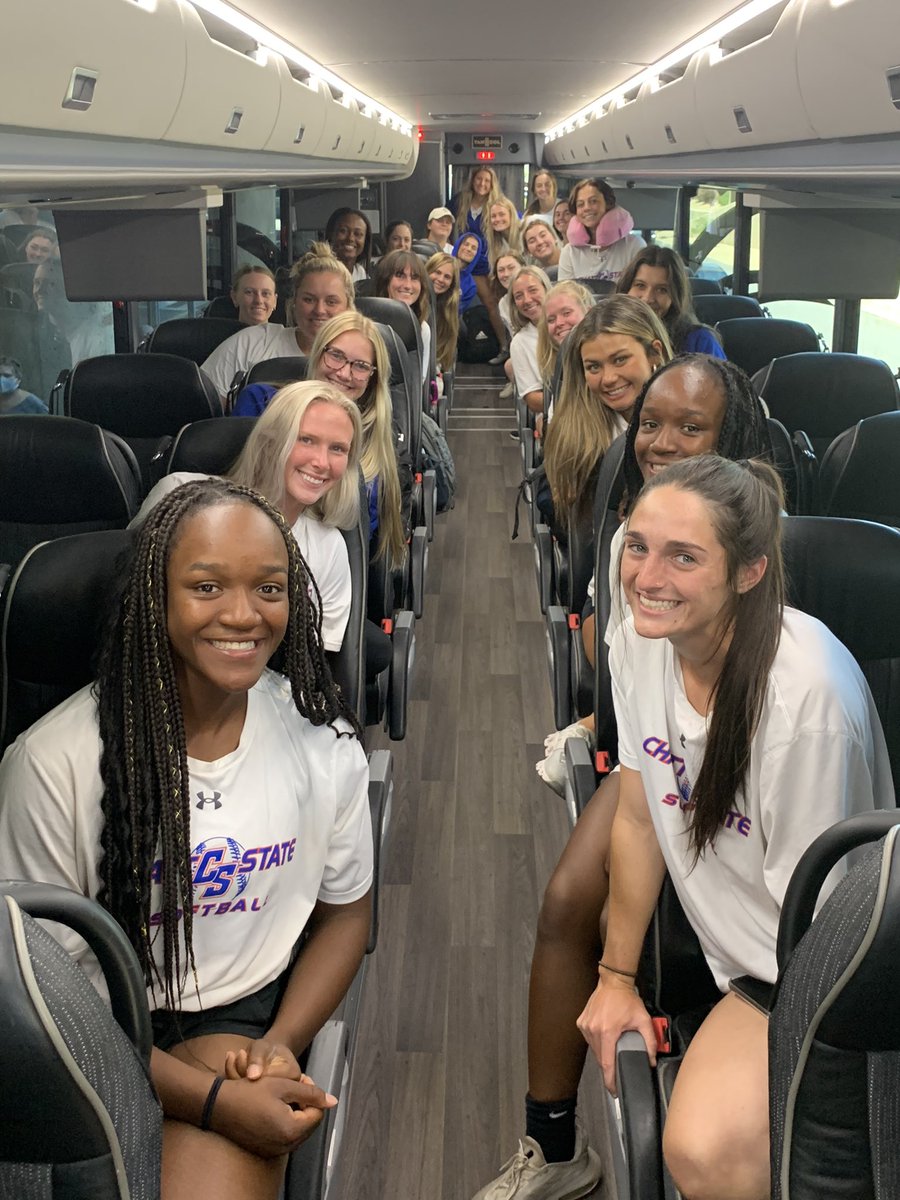 CS_Tigers_SB's tweet photo. Chattanooga 🚌➡️ATL✈️➡️PHX🚌➡️ YUMA! The Tigers are on Arizona soil! Our day started at 4:00AM 😅🤪 #NJCAASoftball #road2yuma https://t.co/Ysdr8gFhK7