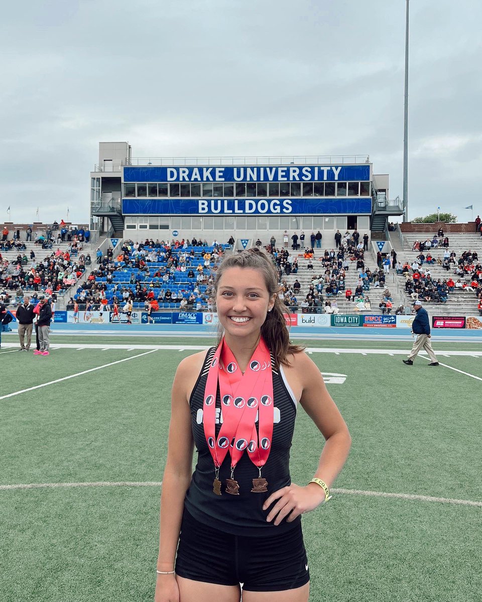 abby_hughes22's tweet photo. That’s a wrap on high school track. So thankful for all of my coaches and teammates! It has been an awesome 4 years! https://t.co/NFVQVAveuK