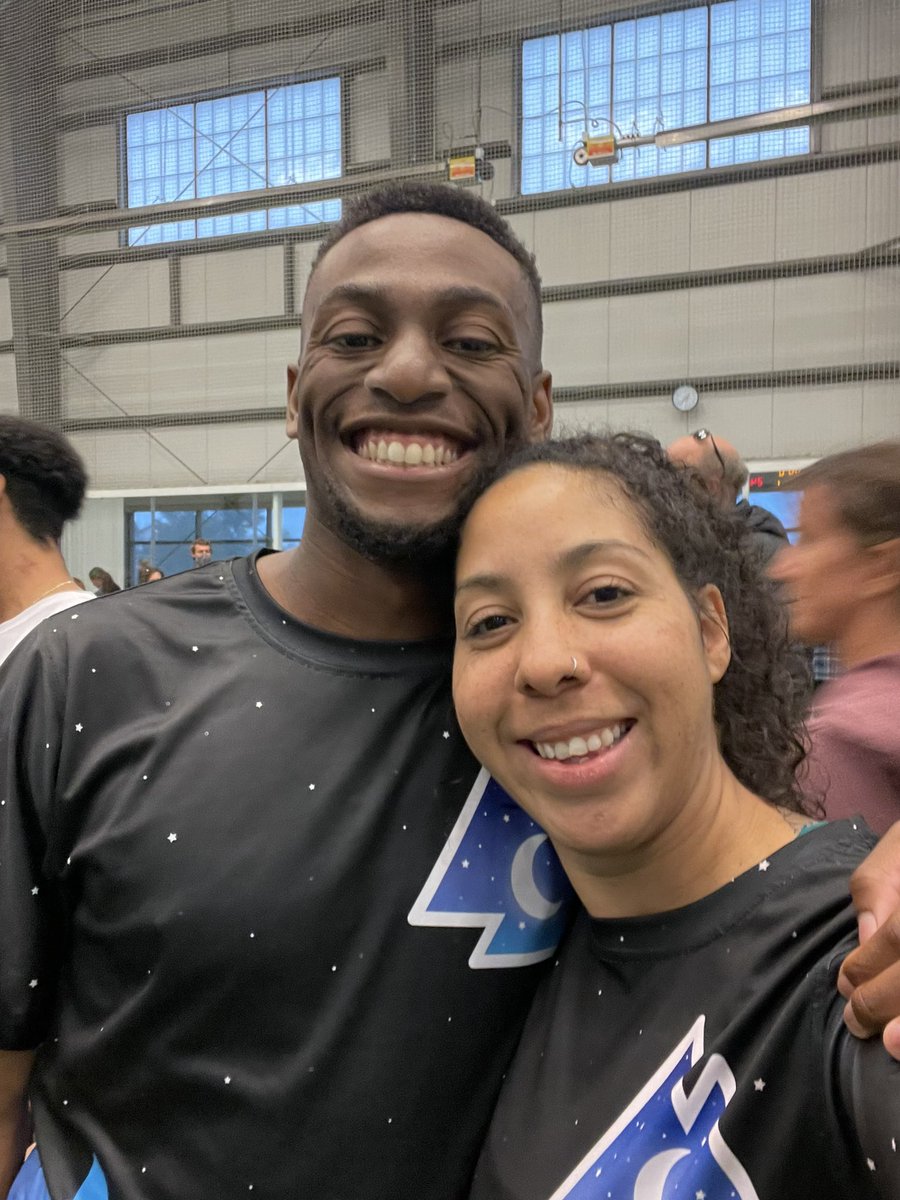This is Devon Asemota from Canada. 🇨🇦