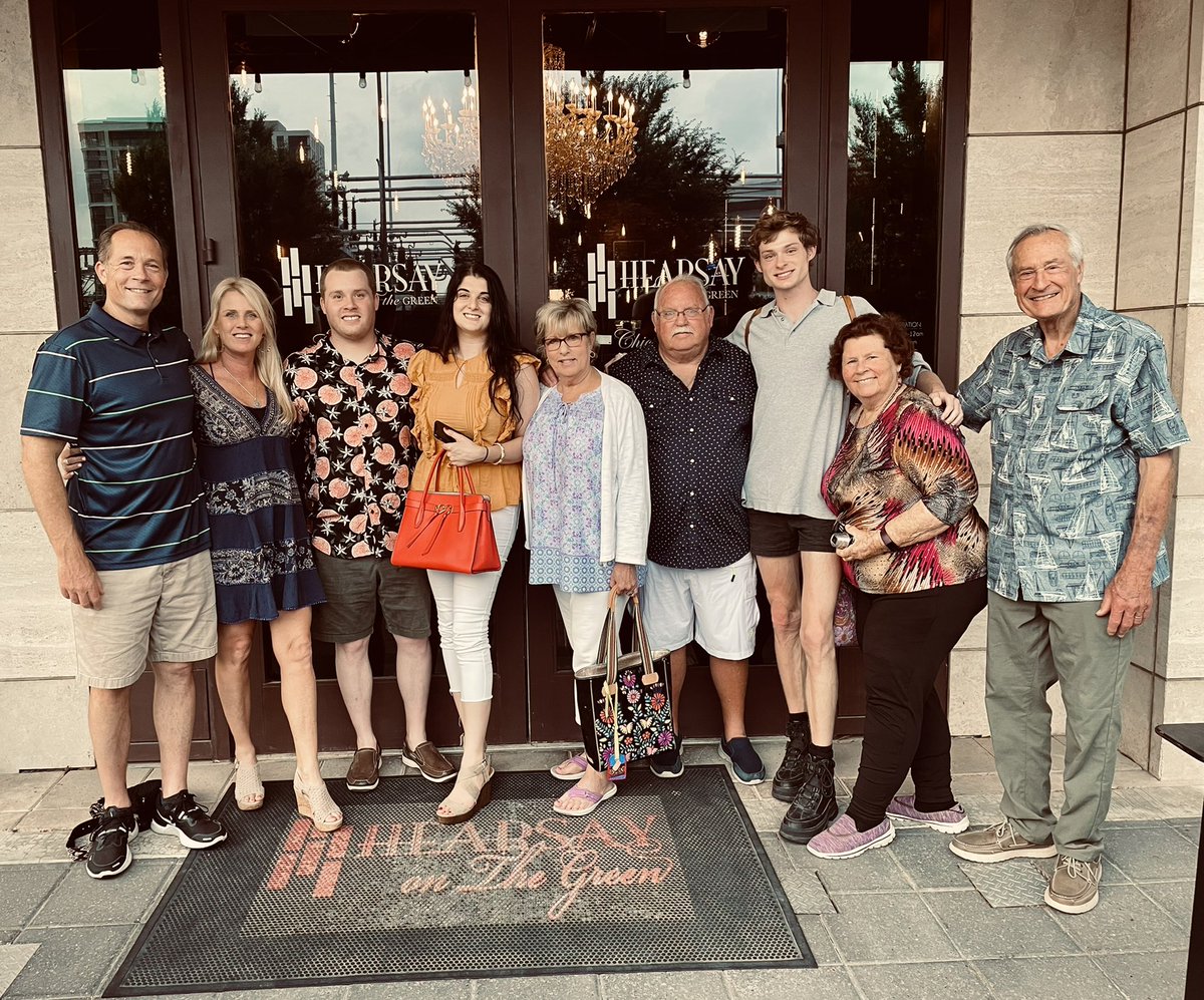 pdorsey's tweet image. Very proud of our son @ConnorDorsey4 graduating Cum Laude from @STCL_Houston today. @Keciadorsey #STCLGrad