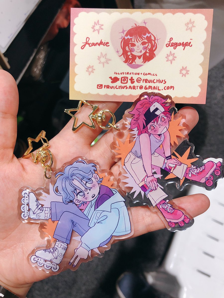 I'm in love with these SK8 keychains by @fruichus 😭❤️🛹 
