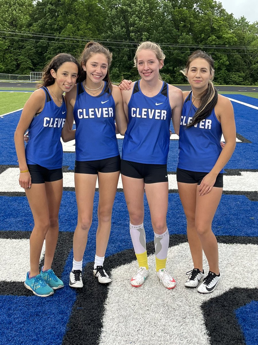 Congrats to these girls on getting their pr in the 4 by 800 and finishing 3rd at Sectionals today and advancing to State! <a href="/rileybritton7/">riley britton</a> <a href="/LansdownRylee/">rylee lansdown</a> <a href="/ChloeS2332/">Chloë Smith</a> and Kierstin Maddox. <a href="/cleverathletics/">Clever Athletics</a>