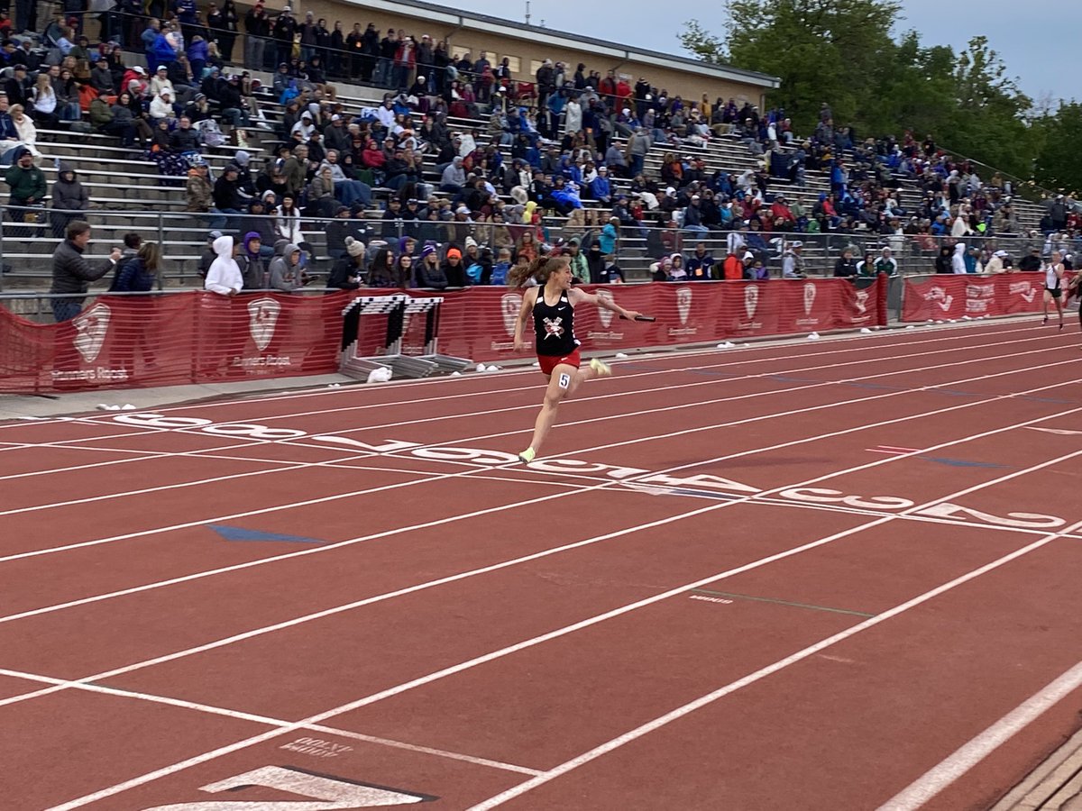 State Track: The Raptor Girls are your 4 x 200 relay state champions !!! <a href="/WeAreEaglecrest/">Eaglecrest Raptors</a> @EaglecrestTrack <a href="/RaptorCheer/">Eaglecrest Cheer</a>