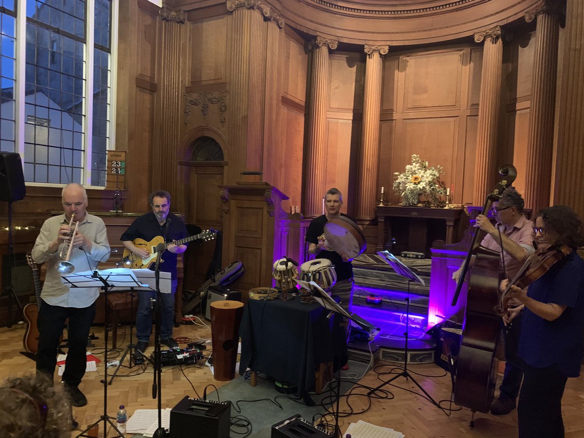 LondonJazz's tweet photo. (1 of 2) Great gig at @listencambridge / @crillbat ‘s Zoetic with Parricelli / Hasler/ Watts / Clarvis. The final number was a return to the source. “Elephant Lane” : a ref to Johnny Edgecombe’s Rotherhithe dive  where Chris (and @djangobates) had their very first gig https://t.co/iuCHfJgDwi
