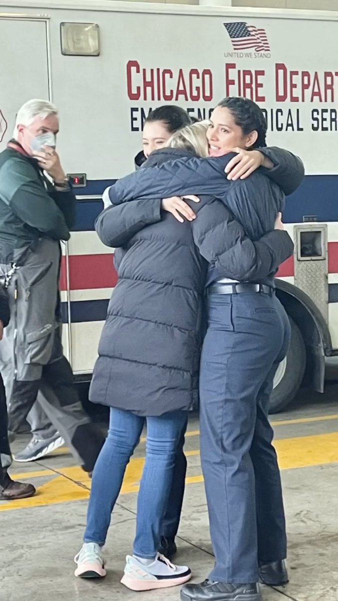 RT @Learnthingss: This makes me happy🥺💕#ChicagoFire #QueensOf51 https://t.co/BKcZpinRmu
